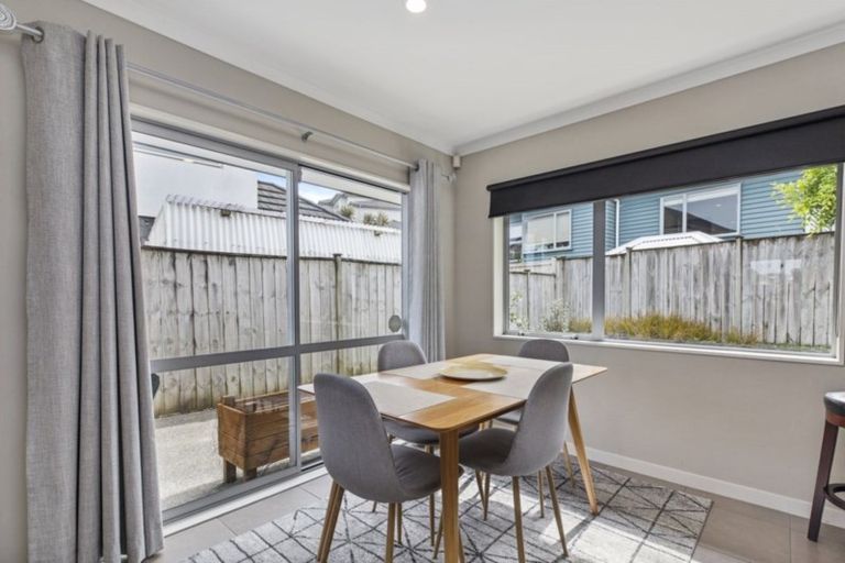Photo of property in 13 Packspur Drive, Flat Bush, Auckland, 2016