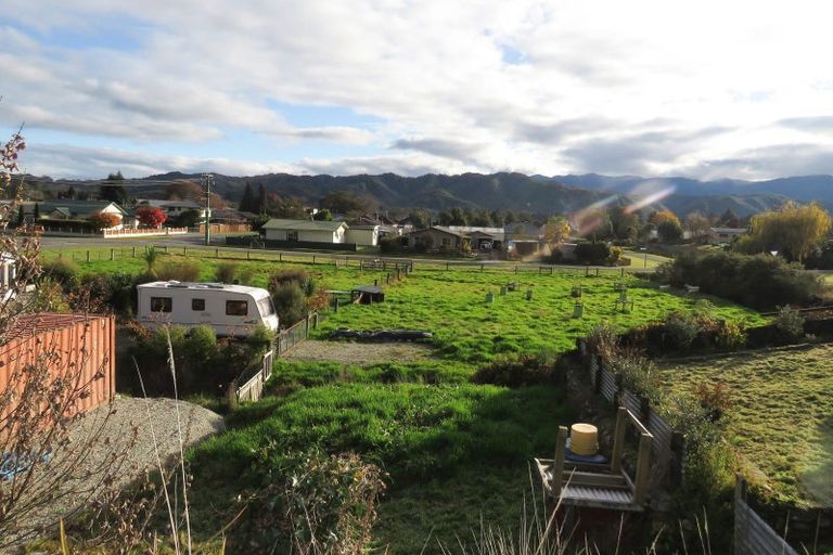 Photo of property in 3 Herald Street, Reefton, 7830