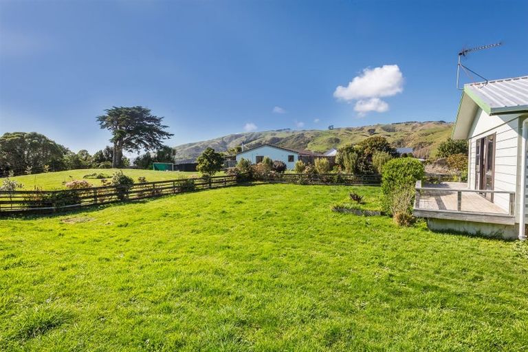 Photo of property in 95b Muri Road, Pukerua Bay, 5026