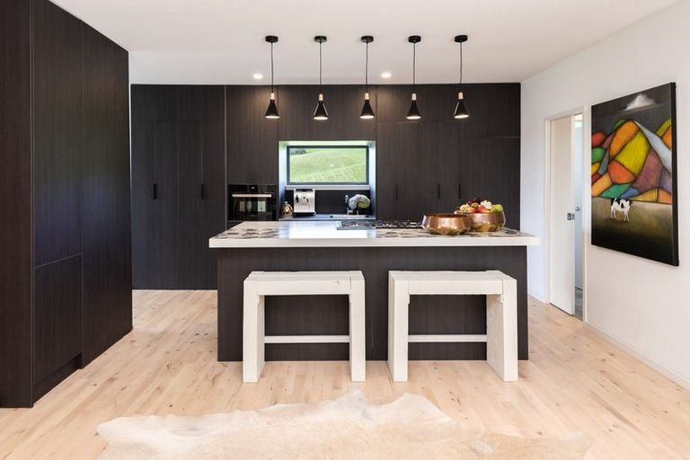 Photo of property in 9 Ramoana Mews, Shelly Park, Auckland, 2014