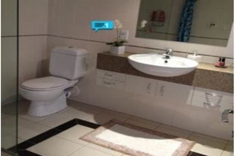 Photo of property in 6/166 Mokoia Road, Chatswood, Auckland, 0626