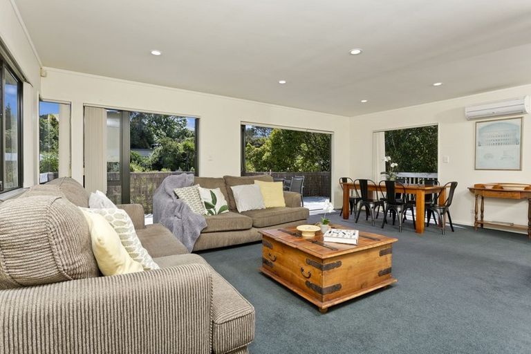 Photo of property in 2/43 Flaxdale Street, Birkdale, Auckland, 0626