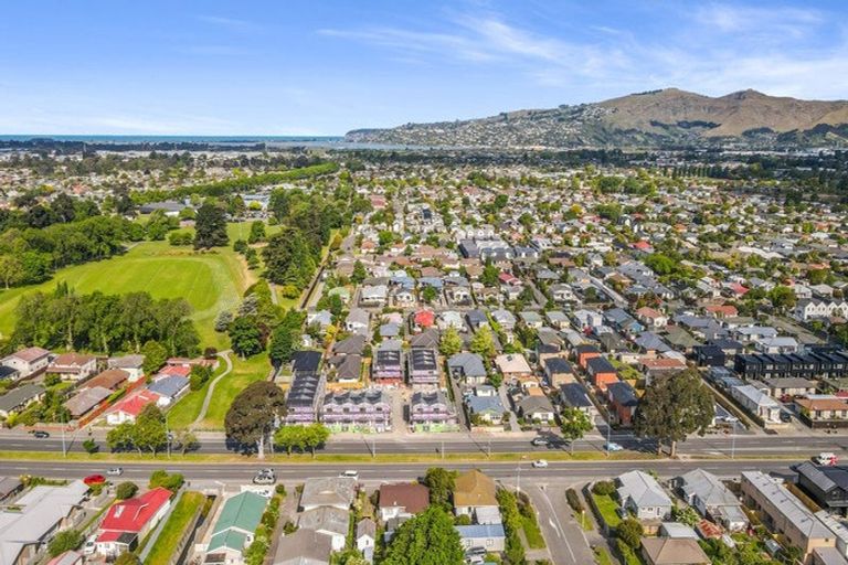 Photo of property in 8/112 Aldwins Road, Phillipstown, Christchurch, 8062