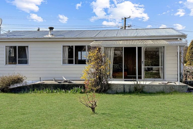 Photo of property in 6 Maryburn Road, Twizel, 7901