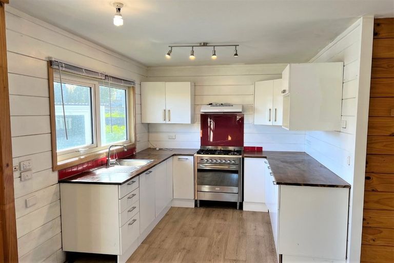 Photo of property in 1/28 Trentham Road, Takanini, Papakura, 2112