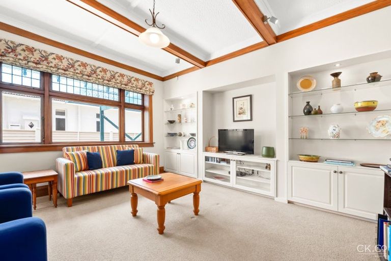 Photo of property in 25 Maire Street, Woburn, Lower Hutt, 5010