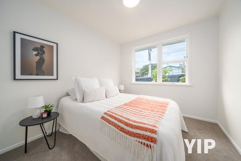 Photo of property in 133 Driver Crescent, Cannons Creek, Porirua, 5024