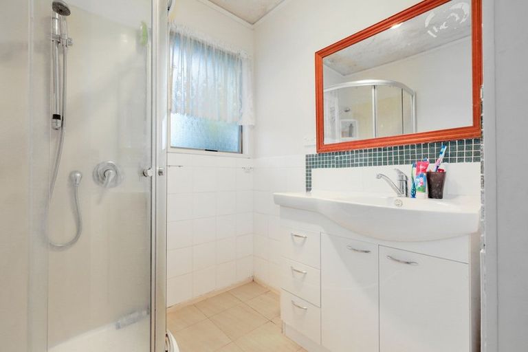 Photo of property in 35a Kuaka Crescent, Bromley, Christchurch, 8062