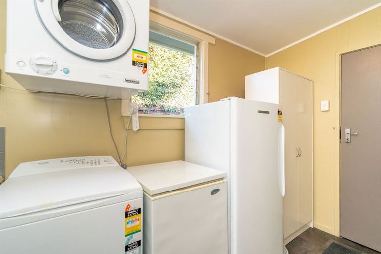 Photo of property in 3 Lomond Street, Caversham, Dunedin, 9012