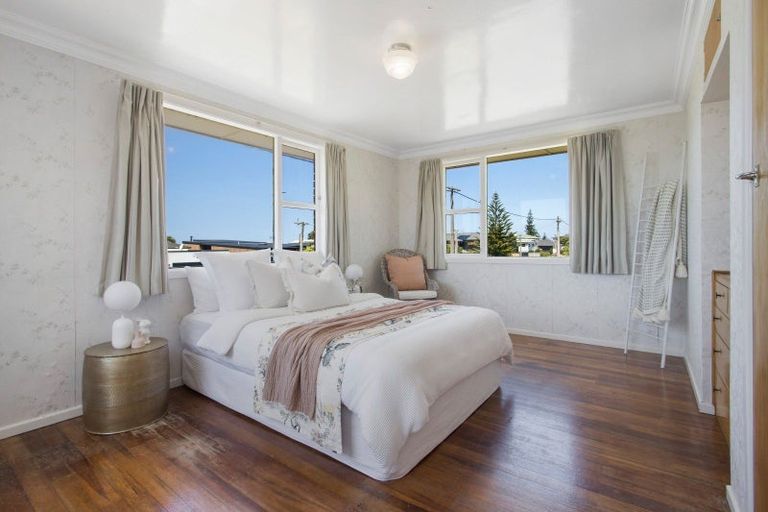 Photo of property in 2 Hillary Street, Waihi Beach, 3611