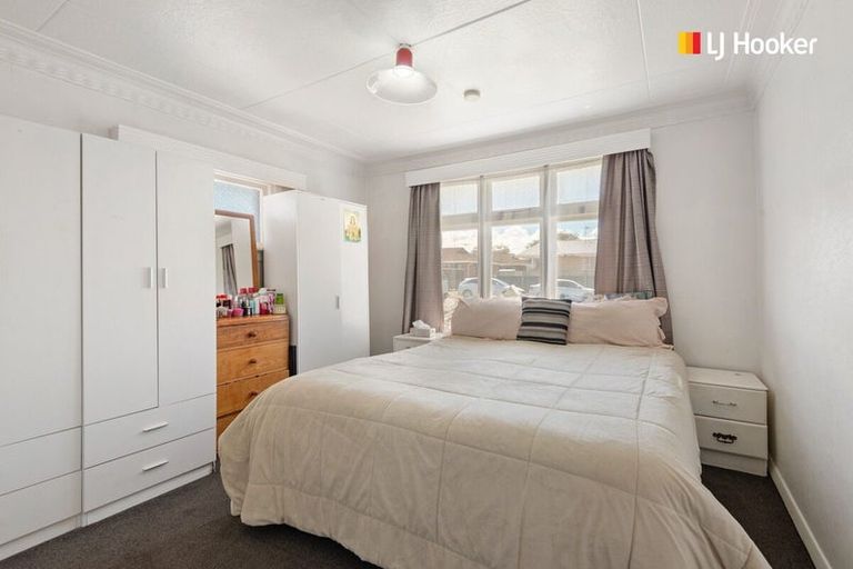 Photo of property in 18 Argyle Street, Mornington, Dunedin, 9011
