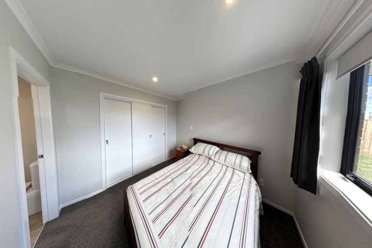 Photo of property in 93 Hinemoa Street, Levin, 5510