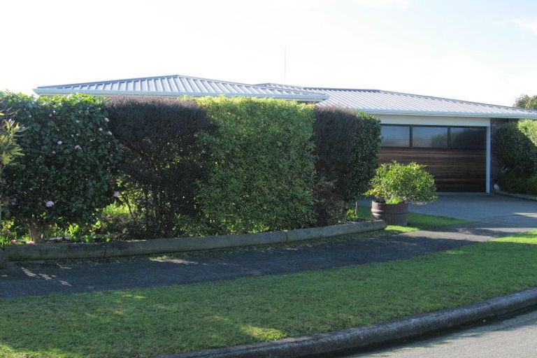 Photo of property in 8 Helena Place, Feilding, 4702
