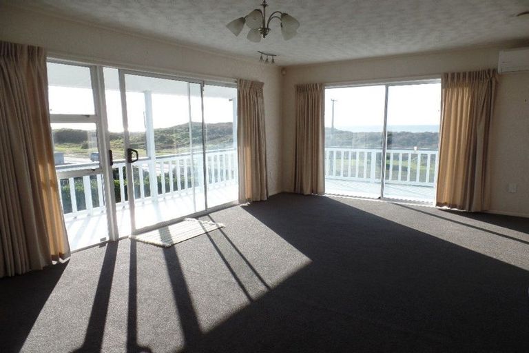 Photo of property in 696 Papamoa Beach Road, Papamoa Beach, Papamoa, 3118