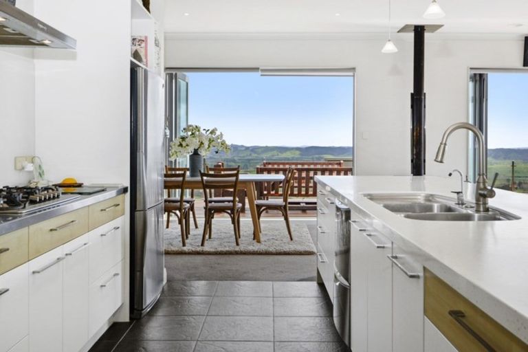 Photo of property in 104 Highridge Road, Clevedon, Papakura, 2582