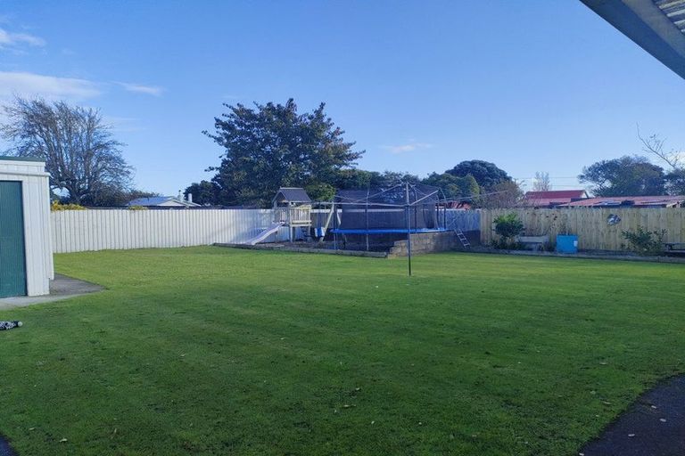 Photo of property in 19 Smith Street, Waverley, 4510