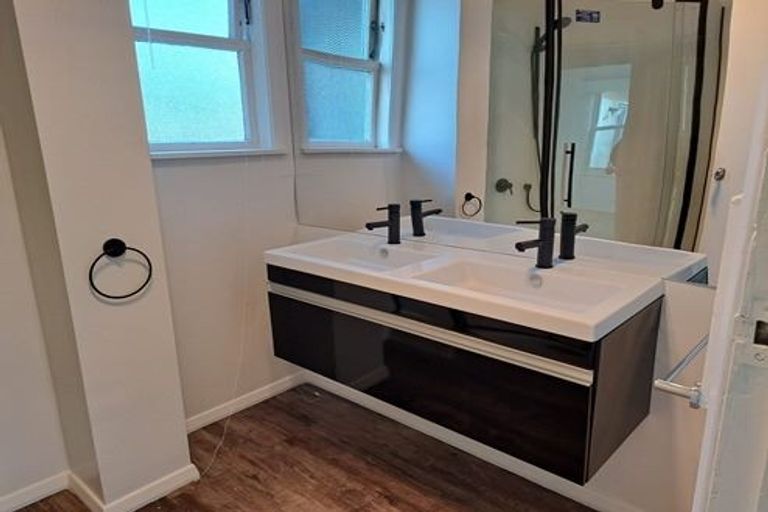 Photo of property in 5 Fleet Street, Naenae, Lower Hutt, 5011