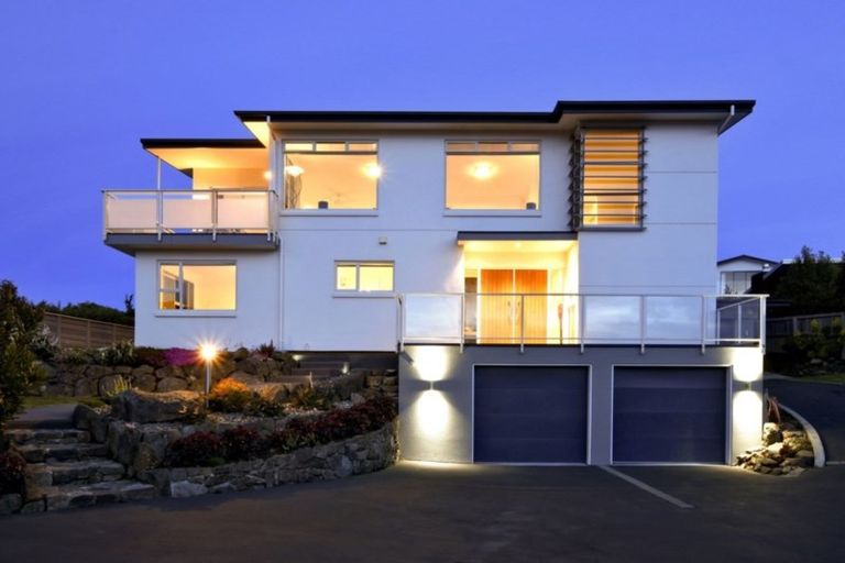 Photo of property in 7 Kenmure Drive, Huntsbury, Christchurch, 8022