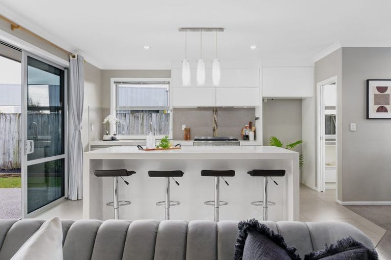 Photo of property in 25 Hector Drive, Rototuna North, Hamilton, 3210