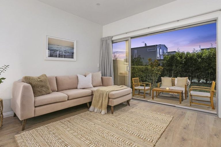 Photo of property in 8 Myland Drive, Hobsonville, Auckland, 0616