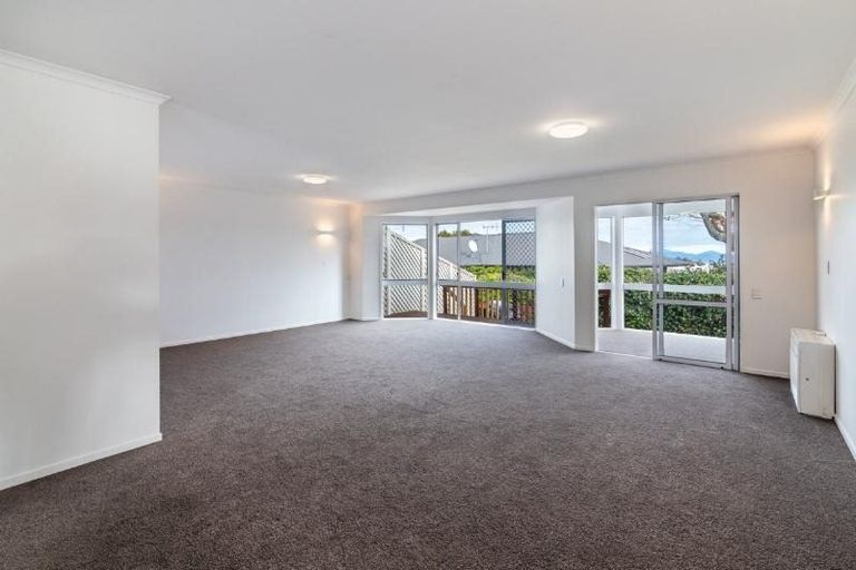 Photo of property in 11b Shepherd Road, Waipahihi, Taupo, 3330