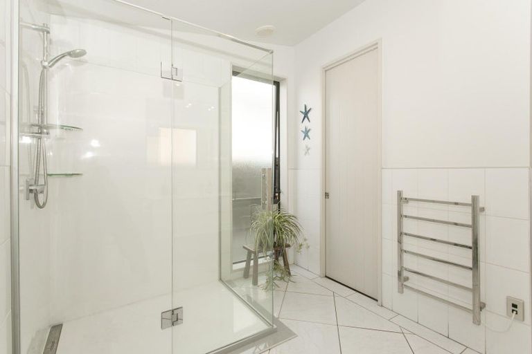 Photo of property in 45 Manchester Street, Tinwald, Ashburton, 7700