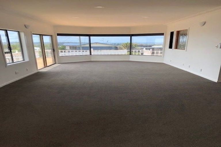 Photo of property in 4 Beatrice Avenue, Hillcrest, Auckland, 0627