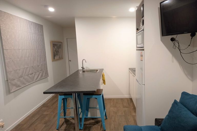 Photo of property in 1407 Caroline Road, Mayfair, Hastings, 4122