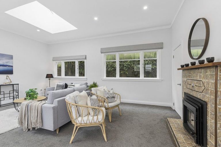 Photo of property in 17 Garfield Street, Brooklyn, Wellington, 6021