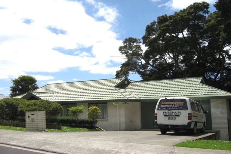 Photo of property in 3 Tom Keven Way, Pukekohe, 2120