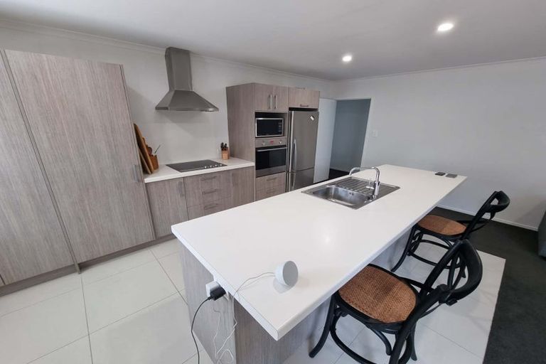 Photo of property in 9 Jessie Rise, Riverhead, 0820