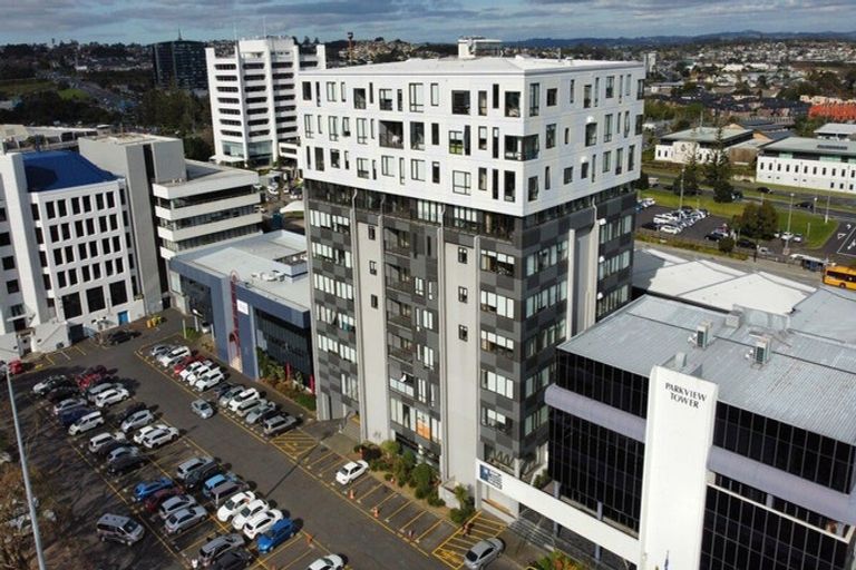 Photo of property in Twin Towers, 1111/17 Putney Way, Manukau, Auckland, 2104