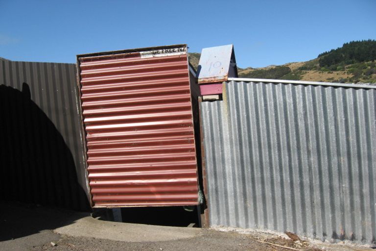 Photo of property in 10 Ticehurst Road, Lyttelton, 8082