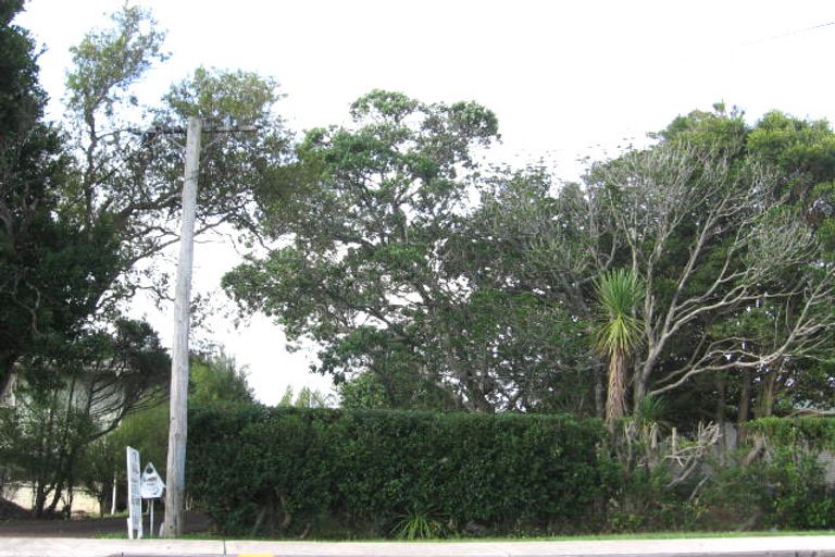 Photo of property in 141a Glengarry Road, Glen Eden, Auckland, 0602