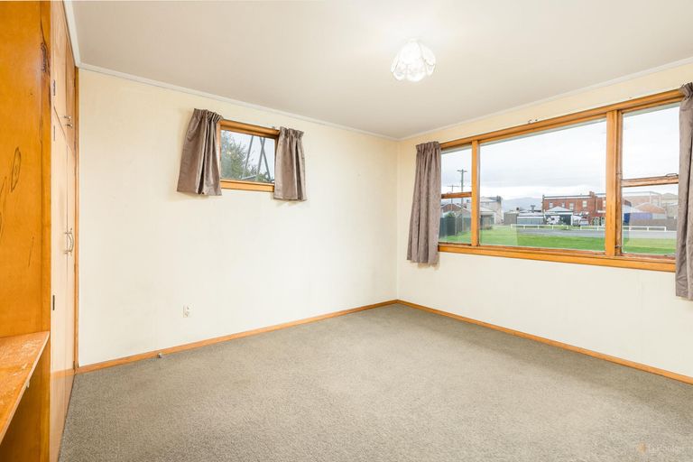 Photo of property in 2 Kennedy Crescent, Waimate, 7924