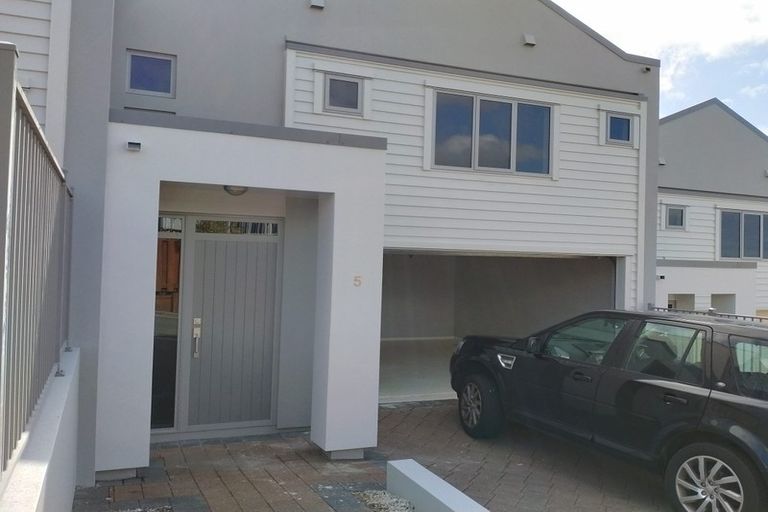 Photo of property in 5/19 Brodie Place, Bethlehem, Tauranga, 3110