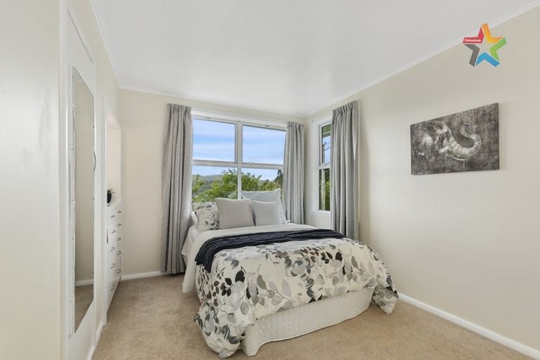 Photo of property in 32a Woodvale Grove, Fairfield, Lower Hutt, 5011
