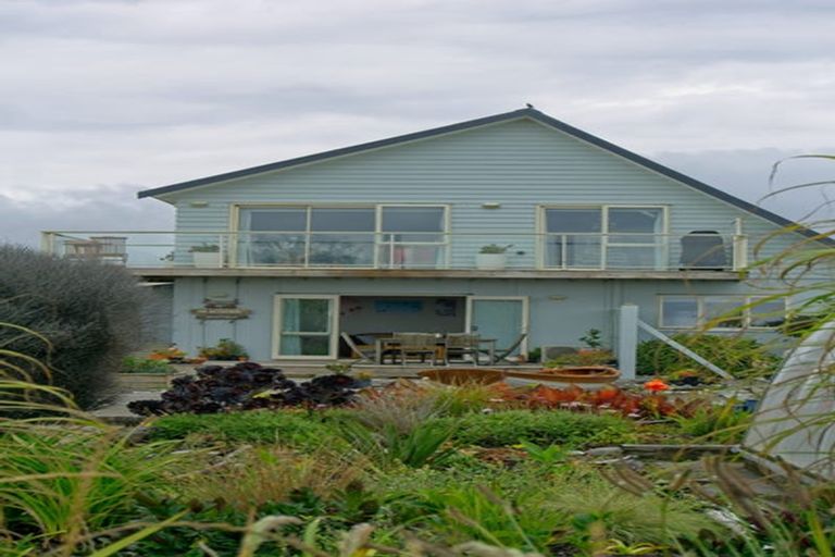 Photo of property in 33 Beach Street, Hokitika, 7810