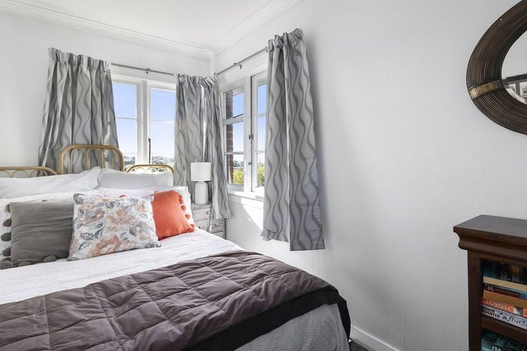 Photo of property in 98 Dunrobin Street, Waverley, Dunedin, 9013