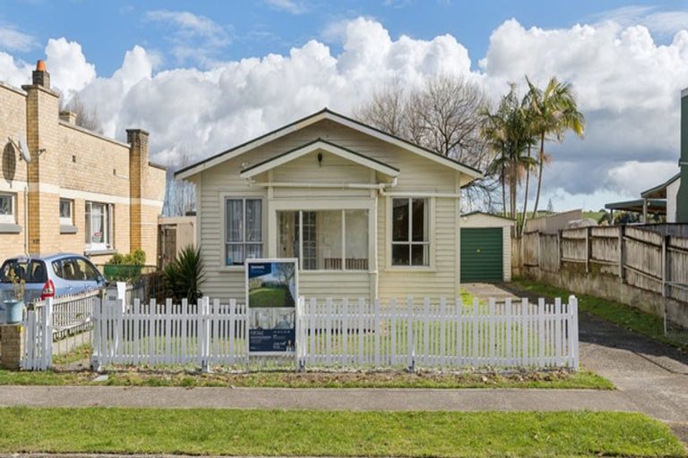 Photo of property in 232 Great South Road, Huntly, 3700