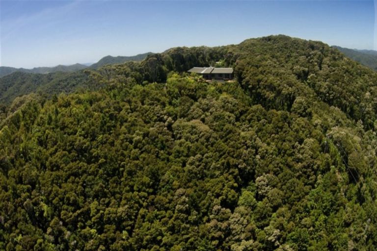 Photo of property in 106a Manawaora Road, Russell, 0272