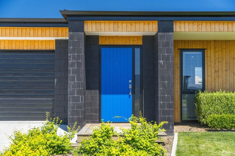 Photo of property in 28 Maunganamu Drive, Wharewaka, Taupo, 3330