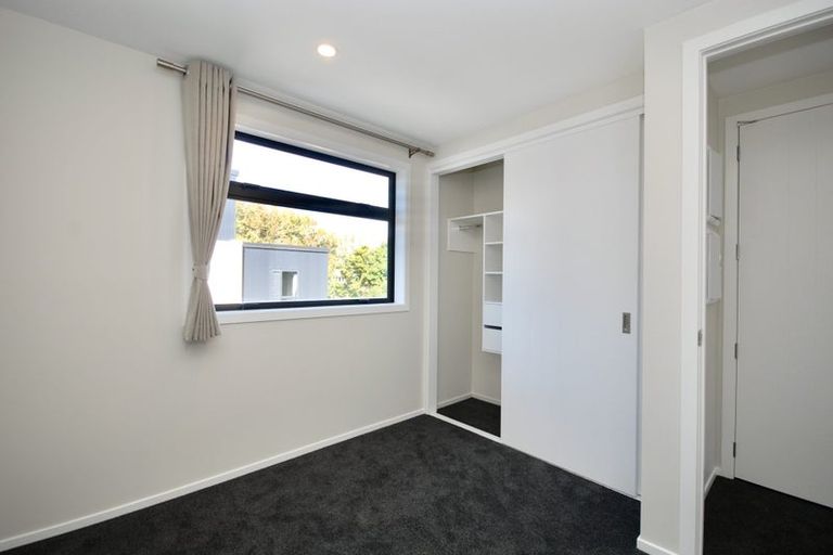 Photo of property in 41a Camelot Place, Glenfield, Auckland, 0629