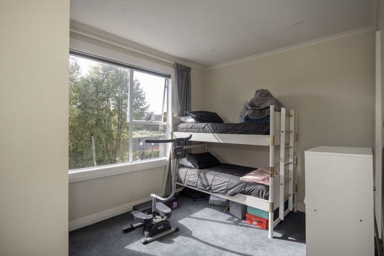 Photo of property in 64 Perth Street, South Hill, Oamaru, 9400