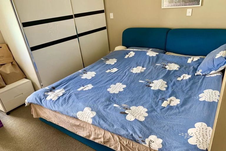 Photo of property in Bellagio Apartments, 9e/39 Taranaki Street, Te Aro, Wellington, 6011