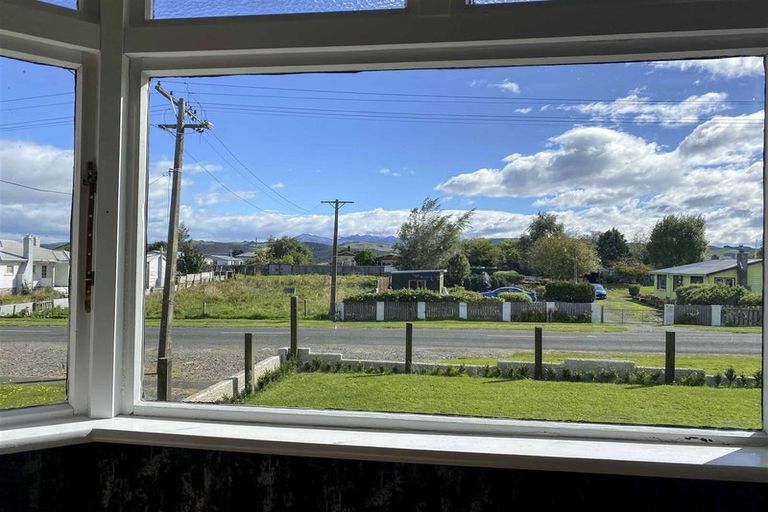 Photo of property in 47 Hastings Street, Ohai, 9635