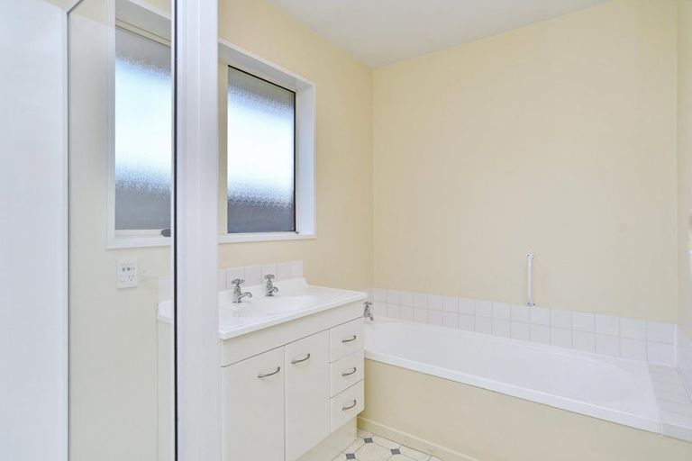 Photo of property in 2c Hilton Drive, Amberley, 7410