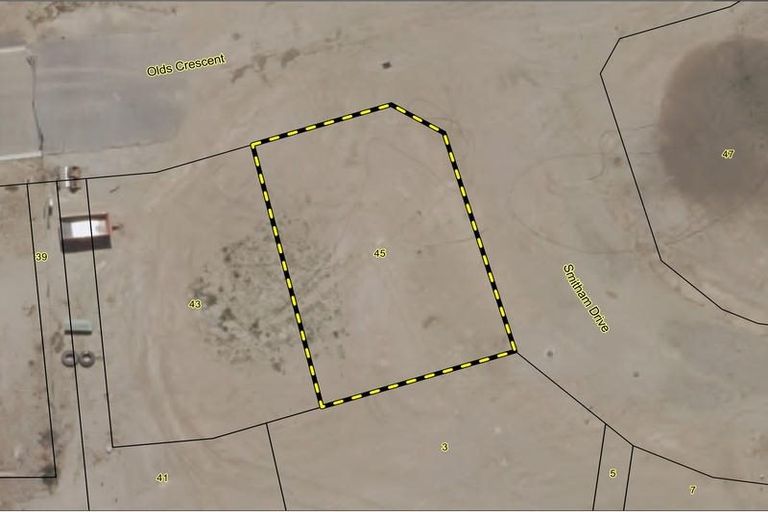 Photo of property in 1 Smitham Drive, Cromwell, 9310