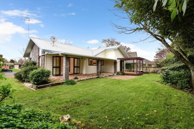 Photo of property in 98 Endeavour Avenue, Flagstaff, Hamilton, 3210