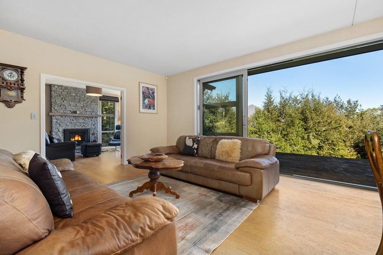 Photo of property in 7 Tall Tree Lane, Mount Creighton, Queenstown, 9371
